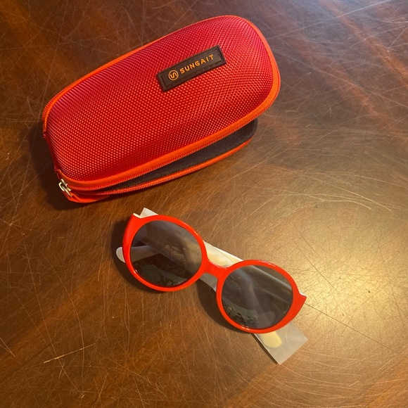 Kids Red & White Sunglasses with sturdy zipper case - Picture 1 of 4